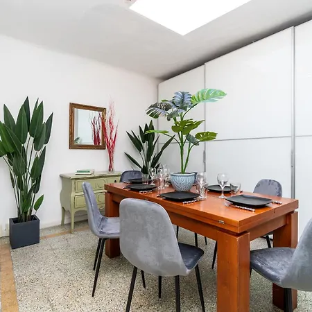 Appartamento Historic Apt In The Center Of With Balcony *