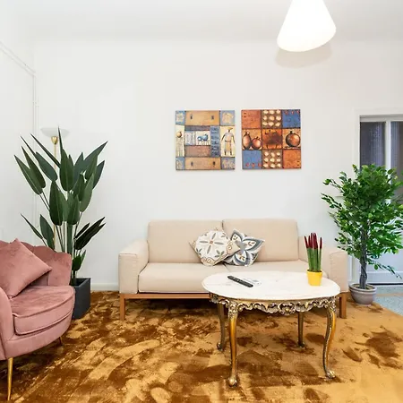 Historic Apt In The Center Of With Balcony Appartamento Lucca